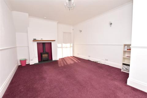 4 bedroom semi-detached house for sale, Sherbrooke Avenue, Leeds, West Yorkshire