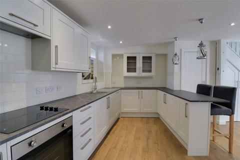 2 bedroom end of terrace house to rent, Bampton Street, Minehead, TA24