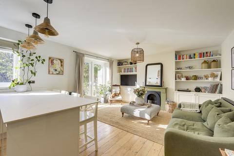 54a Manor Park, London, SE13 5RL