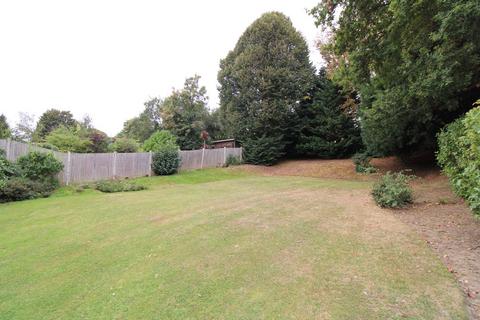 Flat 4, The Knoll, 14 Shortlands Road, Bromley, BR2 0JD