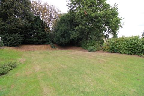 Flat 4, The Knoll, 14 Shortlands Road, Bromley, BR2 0JD