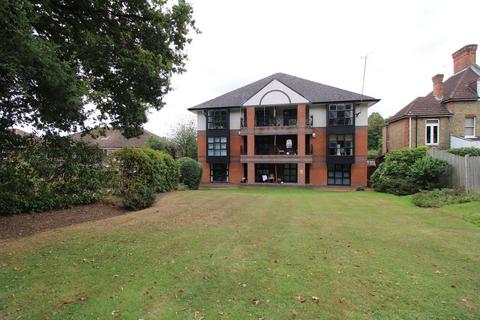 Flat 4, The Knoll, 14 Shortlands Road, Bromley, BR2 0JD