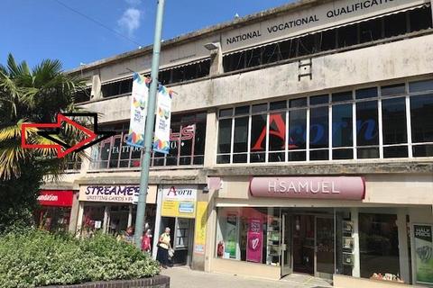 Retail property (high street) to rent - 58 New George Street, Plymouth PL1