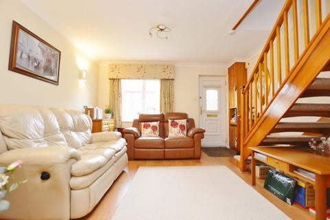 73 Turnstone Close, London, E13 0HW