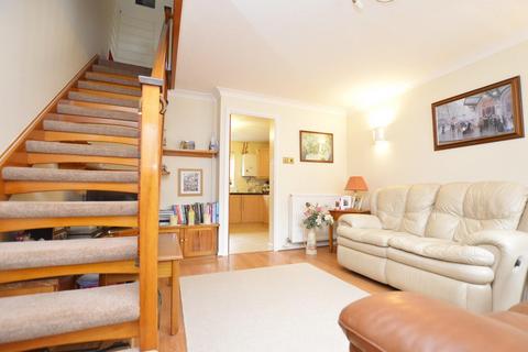 73 Turnstone Close, London, E13 0HW