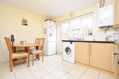 73 Turnstone Close, London, E13 0HW
