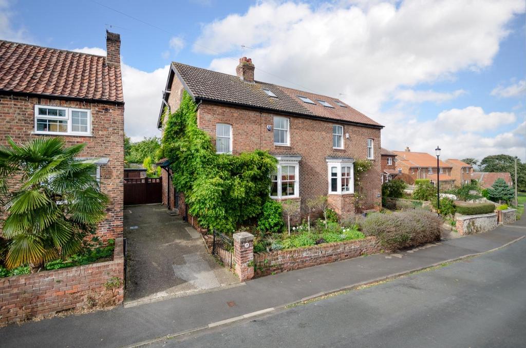 Aldborough, Boroughbridge 3 bed semidetached house for sale £499,995