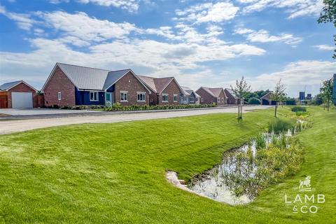 3 bedroom detached bungalow for sale, Nursery Field, Thorpe-Le-Soken CO16