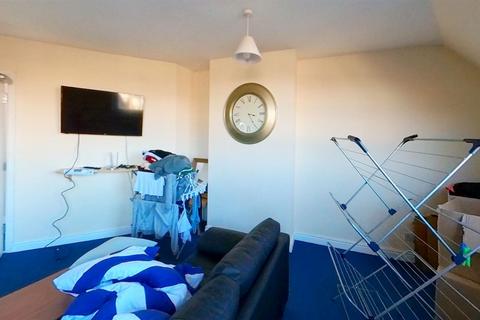 3 bedroom flat to rent, Bristol Road, Birmingham