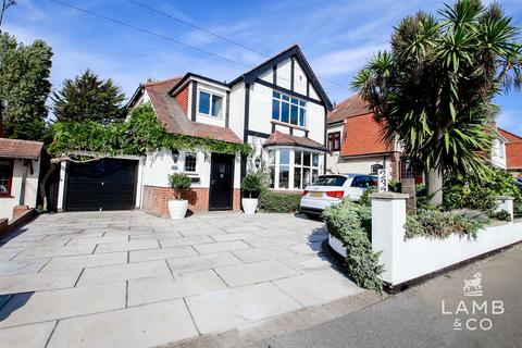 4 bedroom detached house for sale, Holland Road, Clacton-On-Sea CO15
