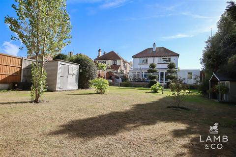 4 bedroom detached house for sale, Holland Road, Clacton-On-Sea CO15
