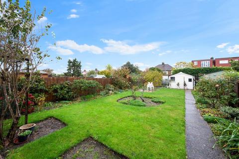 99 Ewell By Pass, Epsom, KT17 2PY