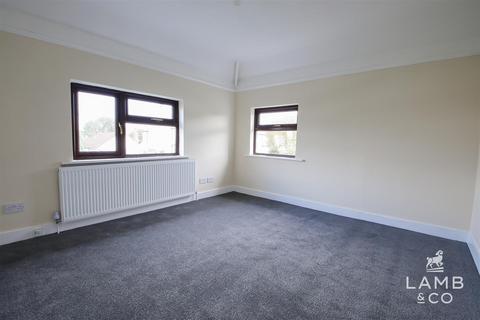 15 Avondale Road, Clacton-on-sea, CO15 6ER