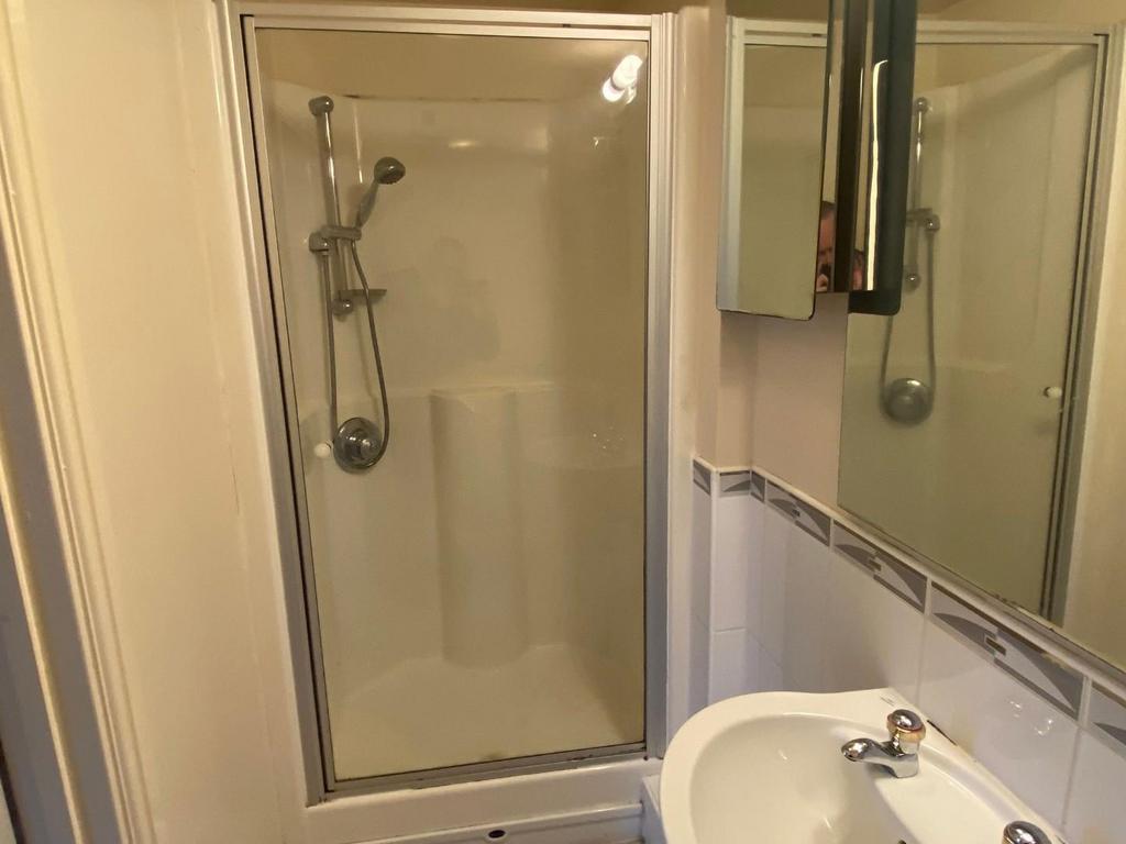 En Suite.jpg