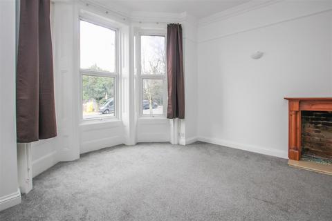 2 bedroom apartment for sale, London Road, Brentwood