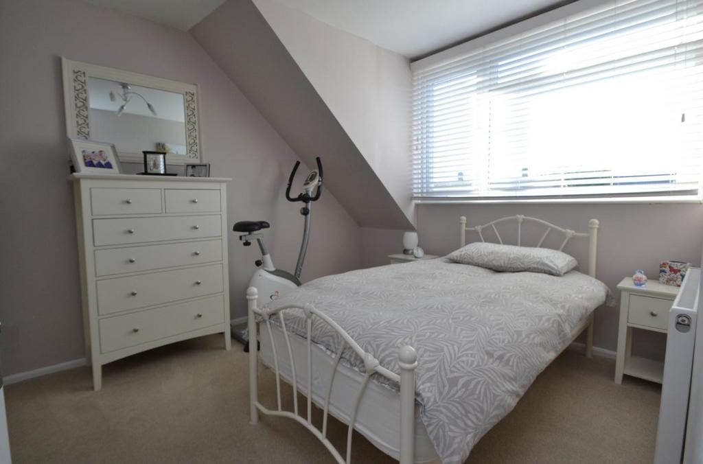 Bed 3 a.JPG