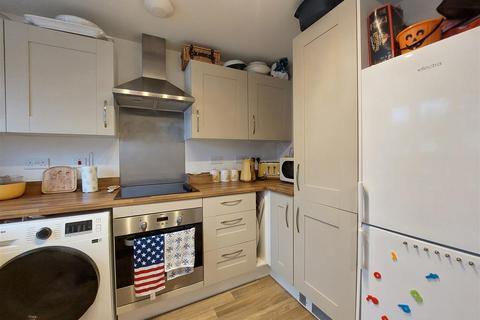 2 bedroom terraced house for sale, Yew Tree Close, Gloucester GL19