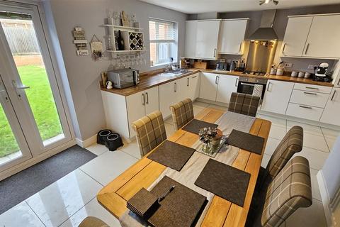 32 Anson Road, Newton, Nottingham, NG13 8ZJ