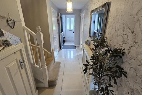 32 Anson Road, Newton, Nottingham, NG13 8ZJ