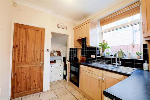 3 bedroom semi-detached house for sale, Wimbledon Road, Nottingham