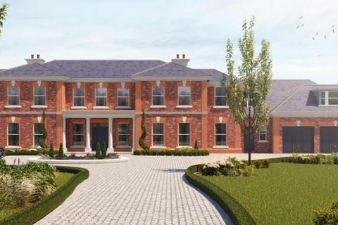 5 bedroom property with land for sale, Chobham, Surrey CIRCA 3 ACRE PLOT