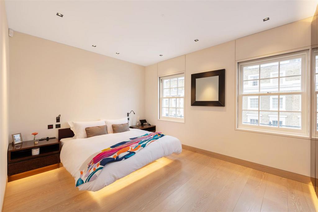 7 Moore Street Hi-18.jpg