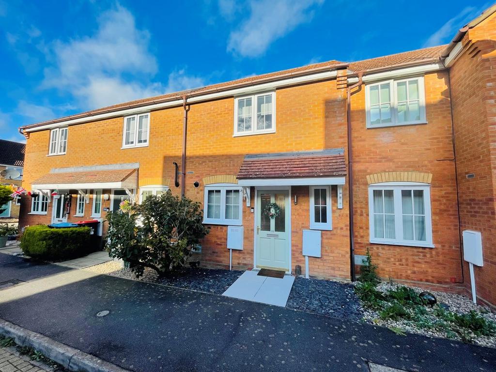 Dandridge Court, Grange Farm, Milton Keynes, MK8 2 bed terraced house