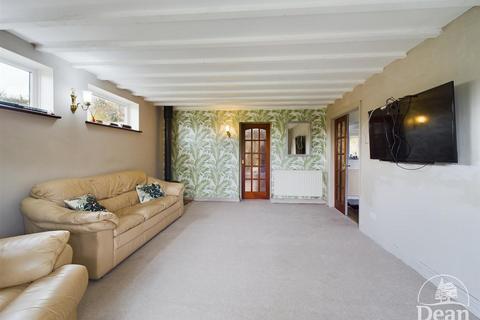 4 bedroom cottage for sale, Rolls Green, Blakeney- PLUS A ONE BEDROOM ANNEXE
