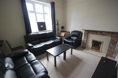 9 bedroom house share to rent, Gilesgate, Durham City
