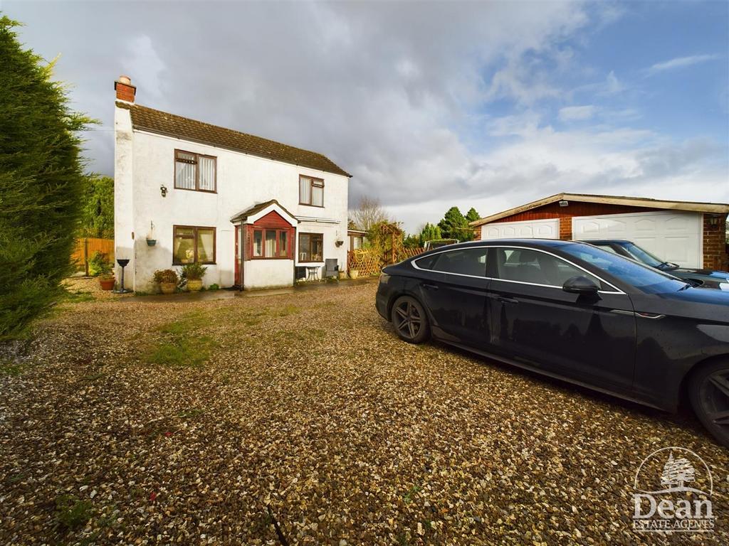 Coverham Road, Berry Hill, Coleford 3 bed cottage for sale £395,000