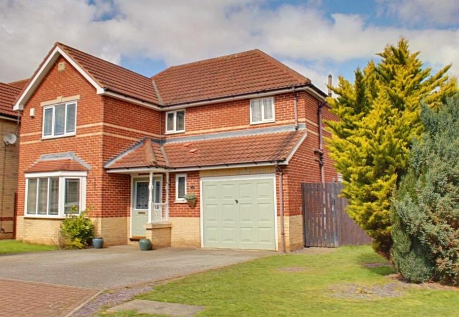 St. Davids Grove, Ingleby Barwick... 4 bed detached house £1,250 pcm