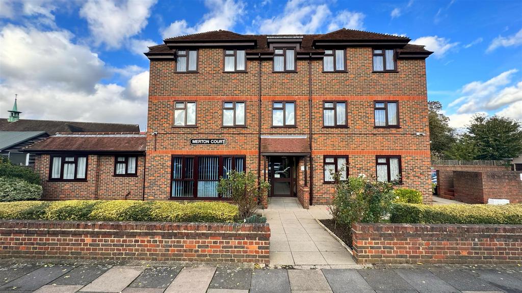 Merton Court, Castleview Gardens, IG1 1 bed retirement property for