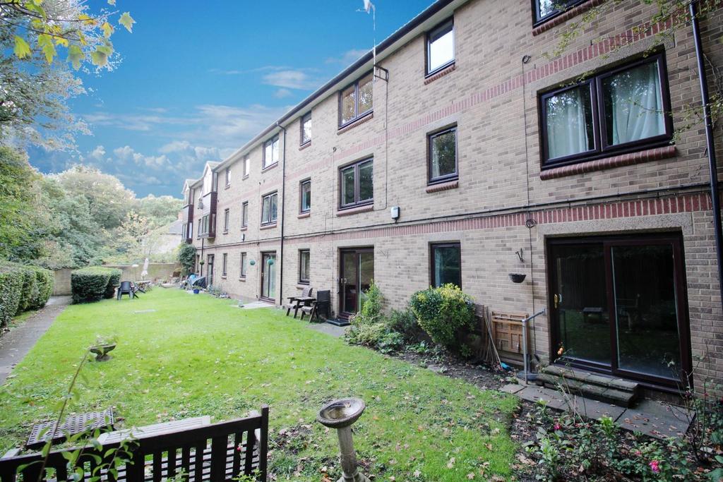 Mayplace Road East, Bexleyheath 1 bed retirement property for sale £