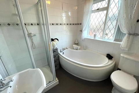 3 bedroom detached house for sale, Downing Crescent, Scunthorpe