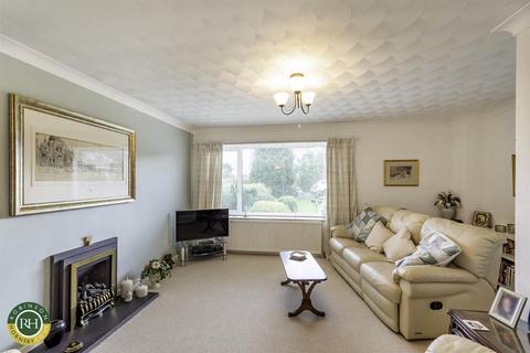 3 bedroom detached bungalow for sale, Saffron Crescent, Tickhill, Doncaster