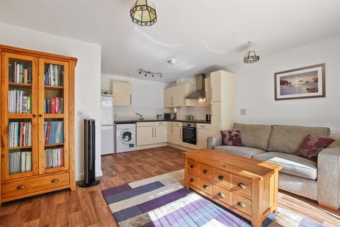 1 bedroom flat for sale, Brownell Place, London, W7