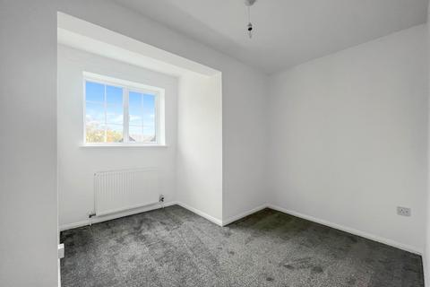 36 Broadhurst Drive, Kennington, Ashford, TN24 9RQ