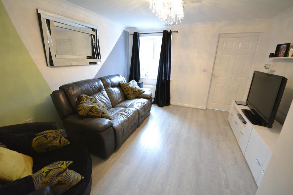 St. Catherines Way, Auckland 3 bed semidetached house for sale