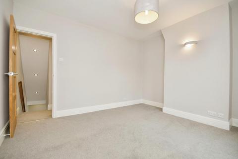 61 Duncan Road, Sheffield, S10 1SN