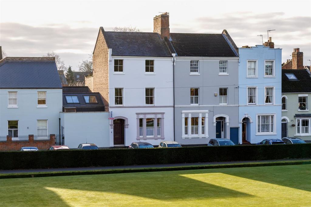 Archery Road, Leamington Spa 6 bed townhouse £950,000