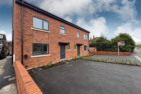 4 bedroom semi-detached house for sale, Buckingham Road, Wilmslow