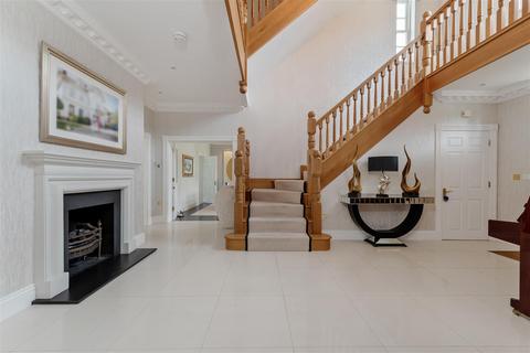 6 bedroom detached house for sale, The Chase, Ascot