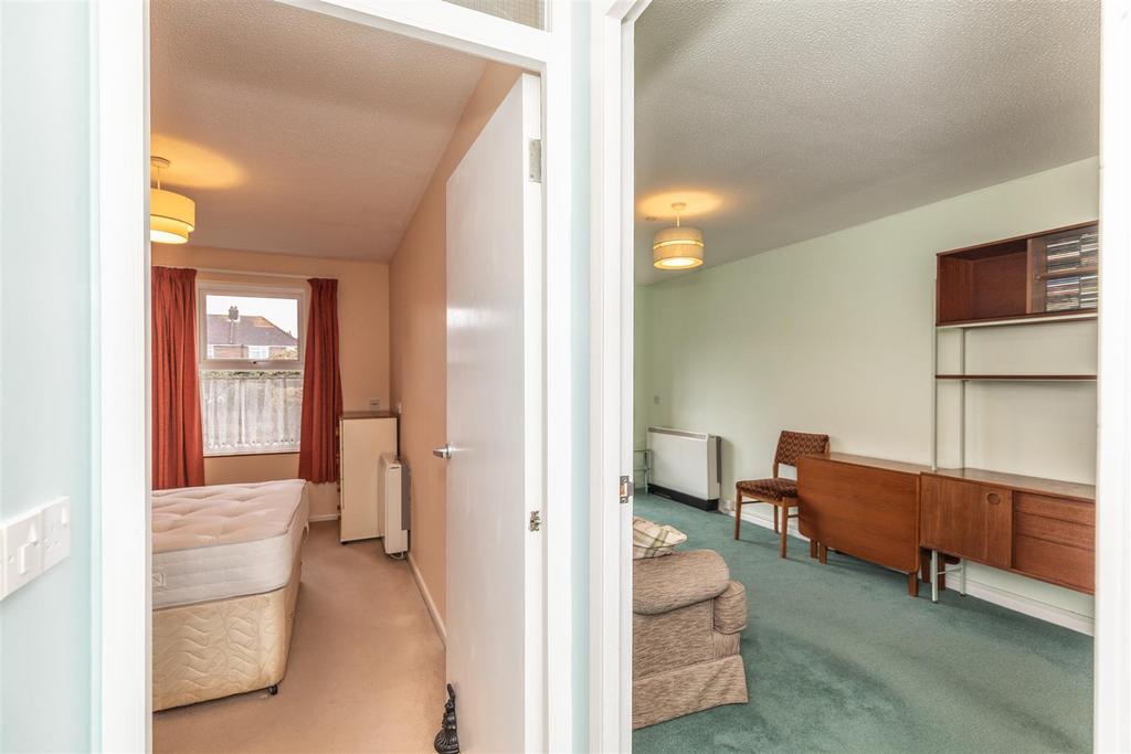 2 Gainsborough Lodge-17.jpg
