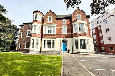 2 bedroom apartment to rent, Poppy Place, Crosby Road North, Waterloo