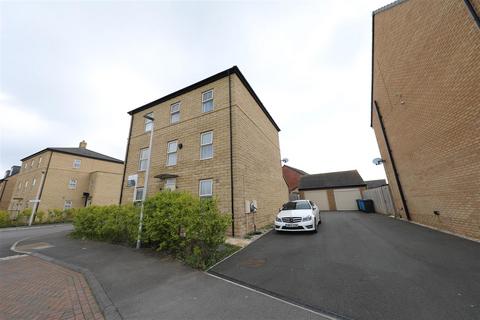 4 bedroom townhouse for sale, Richmond Lane, Kingswood, Hull