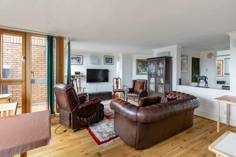 2 bedroom apartment to rent, Upper Blantyre Walk, Chelsea, SW10
