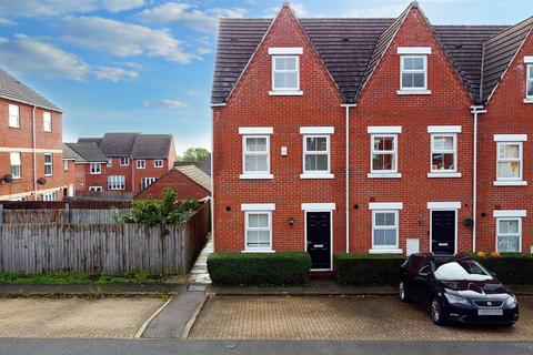 3 bedroom townhouse for sale, Greenhalgh Crescent, Ilkeston