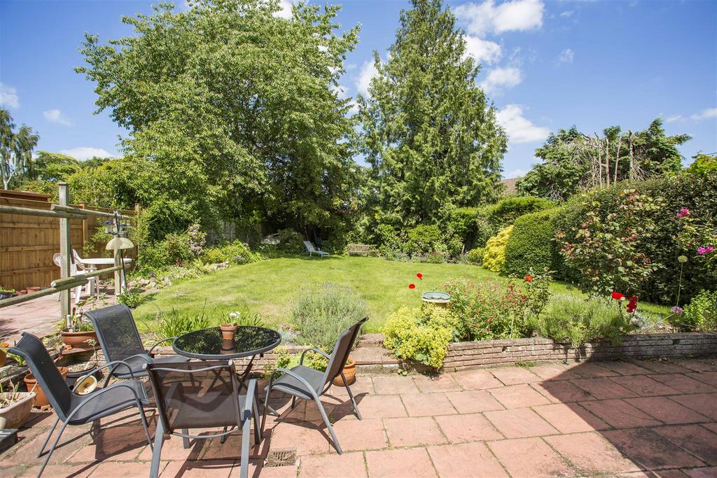 Worships Hill, Sevenoaks 3 bed detached house for sale - £525,000