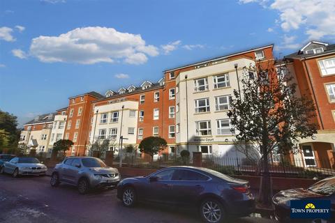 1 bedroom retirement property for sale, Jevington Gardens, Eastbourne