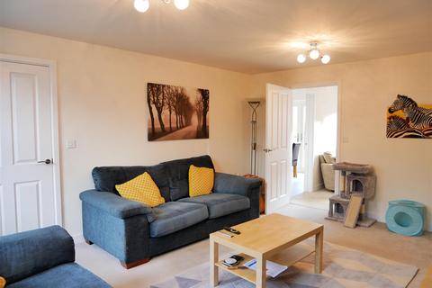 4 bedroom detached house for sale - Dew Way, Calne
